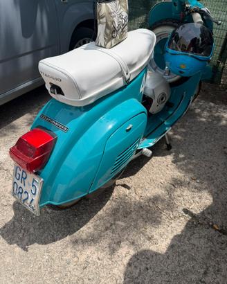 Vespa 125 primavera