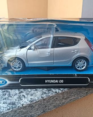 Modellino Hyundai i30 in scala 1/24