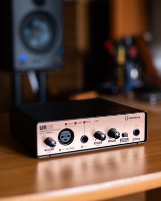 Scheda Audio SteinbergUR12 con preamp D-PRE Yamaha