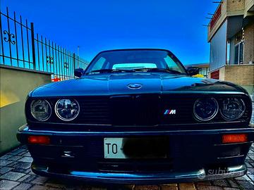 Bmw e30 320i