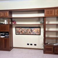 Libreria a ponte in legno