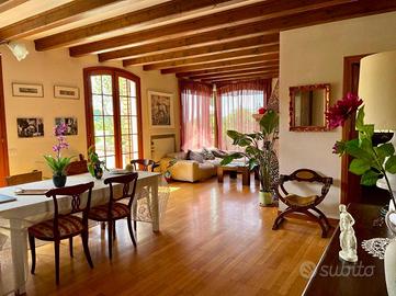 VILLA SINGOLA A MONFUMO