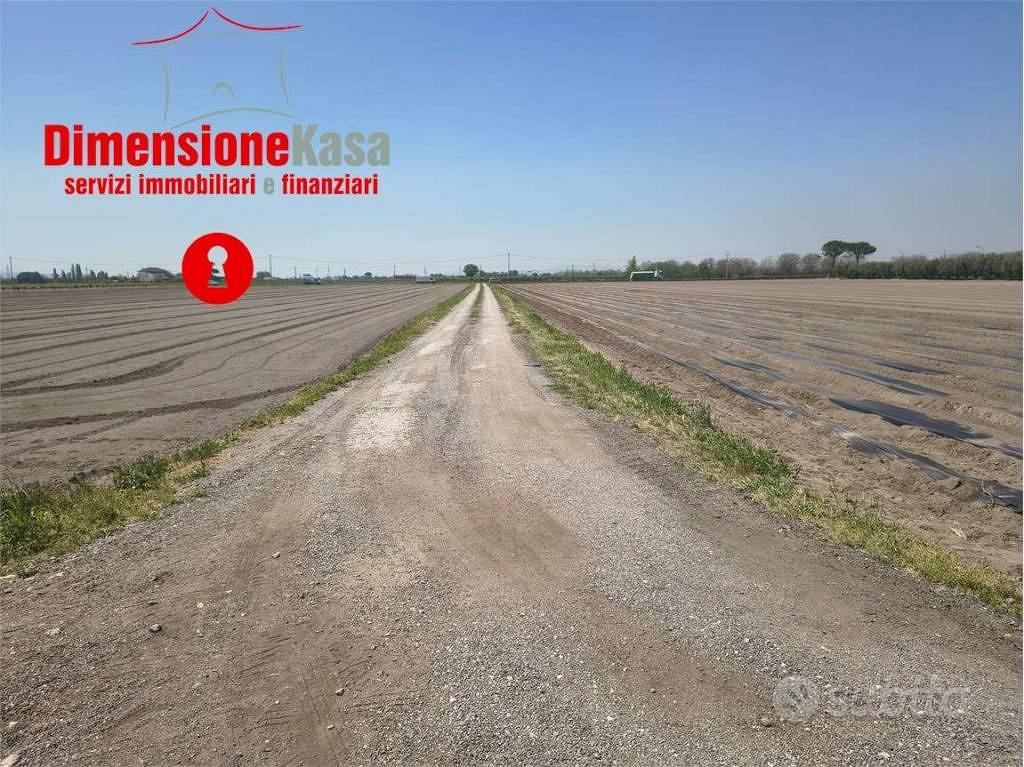 Terreno di 24000 m² a Acerra - Vista 5