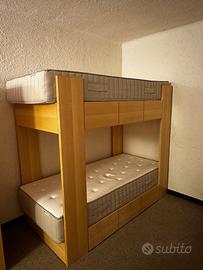 Letto a castello in legno massello + 2 materassi