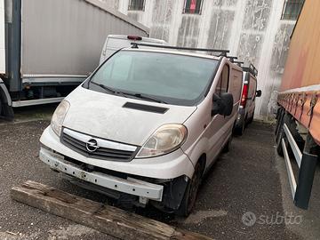 Due furgoni MOTORI ROTTI