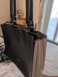 Borsa Liu Jo elegante e capiente