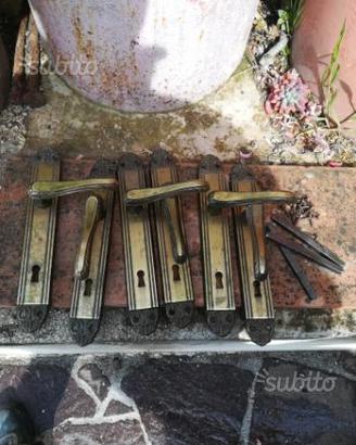 Maniglie per porte