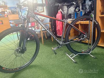Megamo natural mtb front