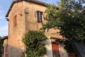 Abitazione a Velletri (RM)