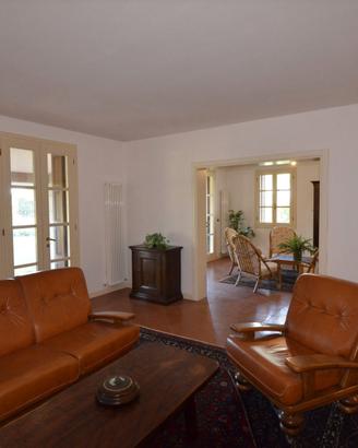 Villa di pregio immersa nel verde