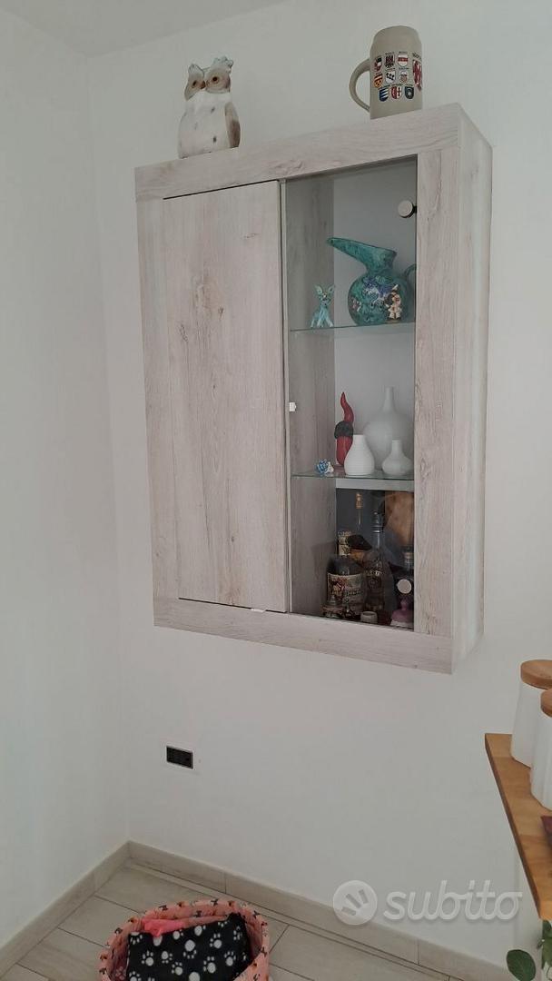 Credenza a muro - Arredamento e Casalinghi In vendita a Salerno