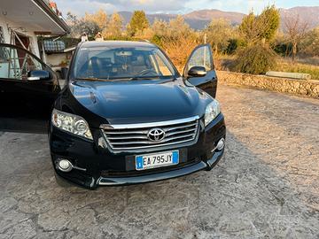 Toyota Rav 4 2.2 150cv Luxury