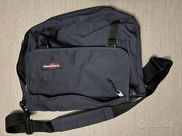 EASTPAK DELEGADE "Borsa tracolla blu"