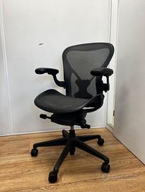 Herman Miller Aeron full-optional ricondizionato