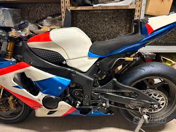 Kavasaki 636 pronto pista