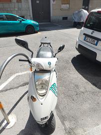  Yamaha Vity 125 gommata