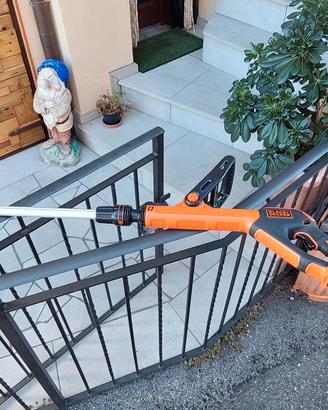 Tagliabordi a Batteria  Black&Decker