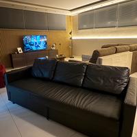 Divano letto in ecopelle