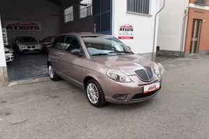 Lancia Ypsilon 1.4 Unyca Ecochic GPL