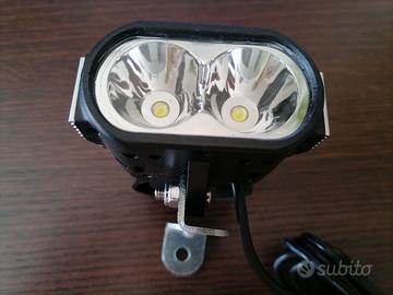Fanale LED per bici elettrica con cicalino