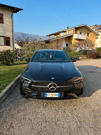 Mercedes CLA 250E shooting brake
