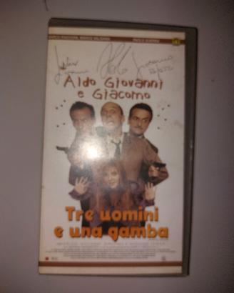 Tre Uomini e Una Gamba / VHS 1997