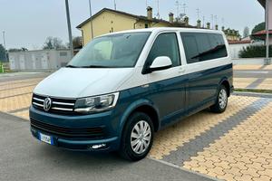 Volkswagen Caravelle 6 posti AUTOCARRO