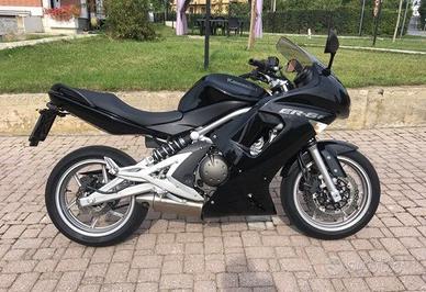 Kawasaki ER 6F Ninja 650 sportiva Km: 22.000 caren