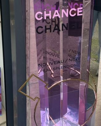 Espositore chanel