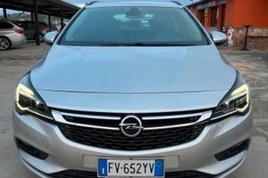 Opel Astra 1.6 CDTi 110CV S&S Business Sports Tour