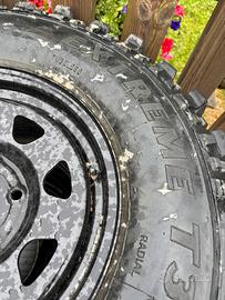 Cerchi gommati fuoristrada