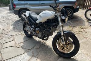 Ducati Monster 900 Dark iniezione