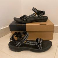 Sandali trekking Teva Terra donna