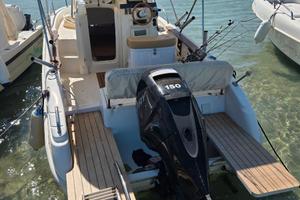 Marea brava 23 walk around  wa verado 150 cv