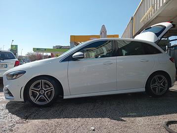 MERCEDES Classe B 180 pacchetto amg
