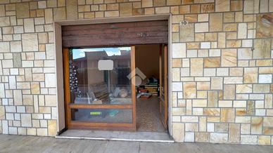 NEGOZIO A VIGNOLE BORBERA