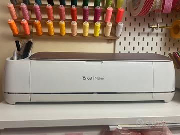 Macchina da taglio Cricut Maker rosa gold