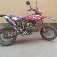 Fantic Motard 125