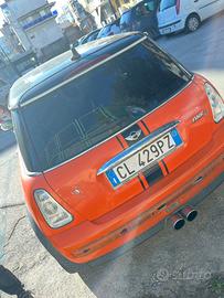 MINI Mini Cooper A.E. - 2004