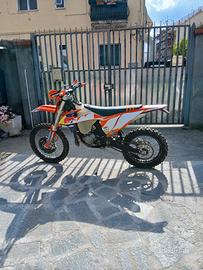 KTM 250  EXC  2T 2021 