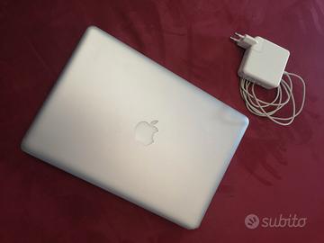 MAC BOOK PRO 5.5(Mid 2009) computer laptop Apple 