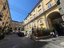 ia-duomo-ad-deposito-10-mq-in-stabile-con-porti