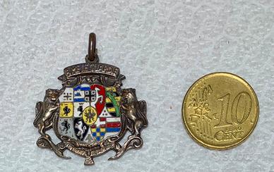 Medaglia Granatieri di Sardegna con smalto