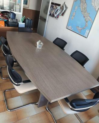 Tavolo da riunione 240x120 con 6 sedie