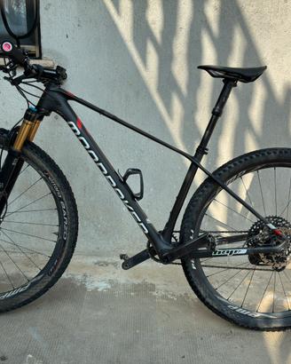 Mondraker podium