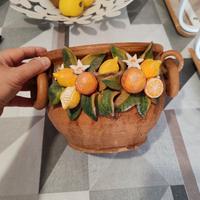 Centrotavola artigianale in terracotta