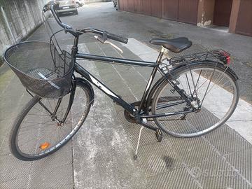 bici da 28 con cestino e cambio