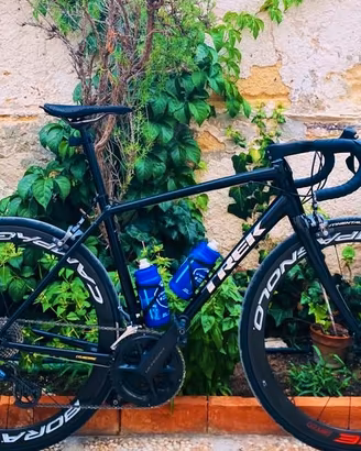 Trek Domane AL tg. 54 – Bora One Carbon – Ultega