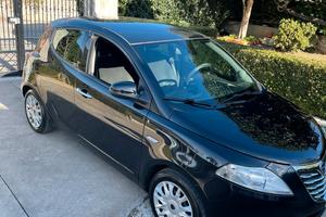 Lancia Ypsilon 1.3 Mj Diesel incidentata
