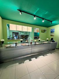 NEGOZIO A VALEGGIO SUL MINCIO